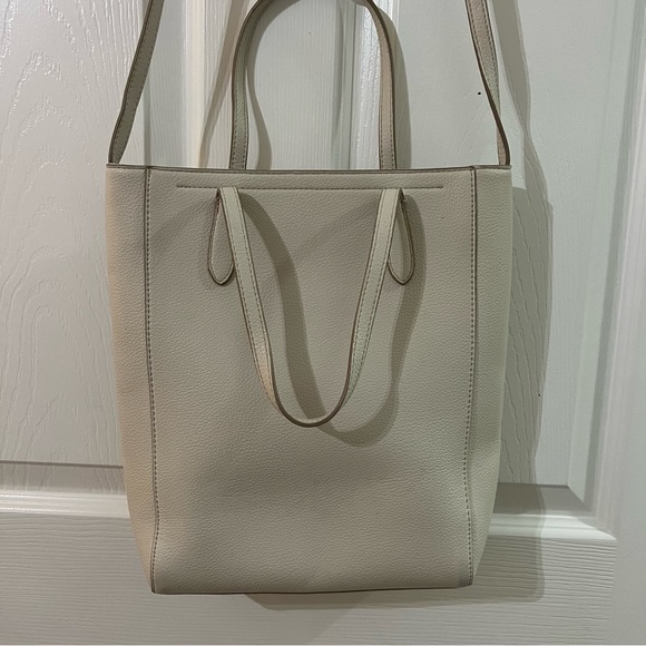 Banana Republic Cross Body with Zip Closure & Handles - Picture 1 of 14